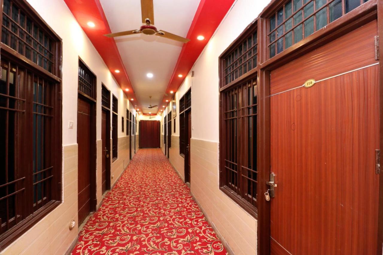 Hotel O Rr Villa Chandīgarh Extérieur photo