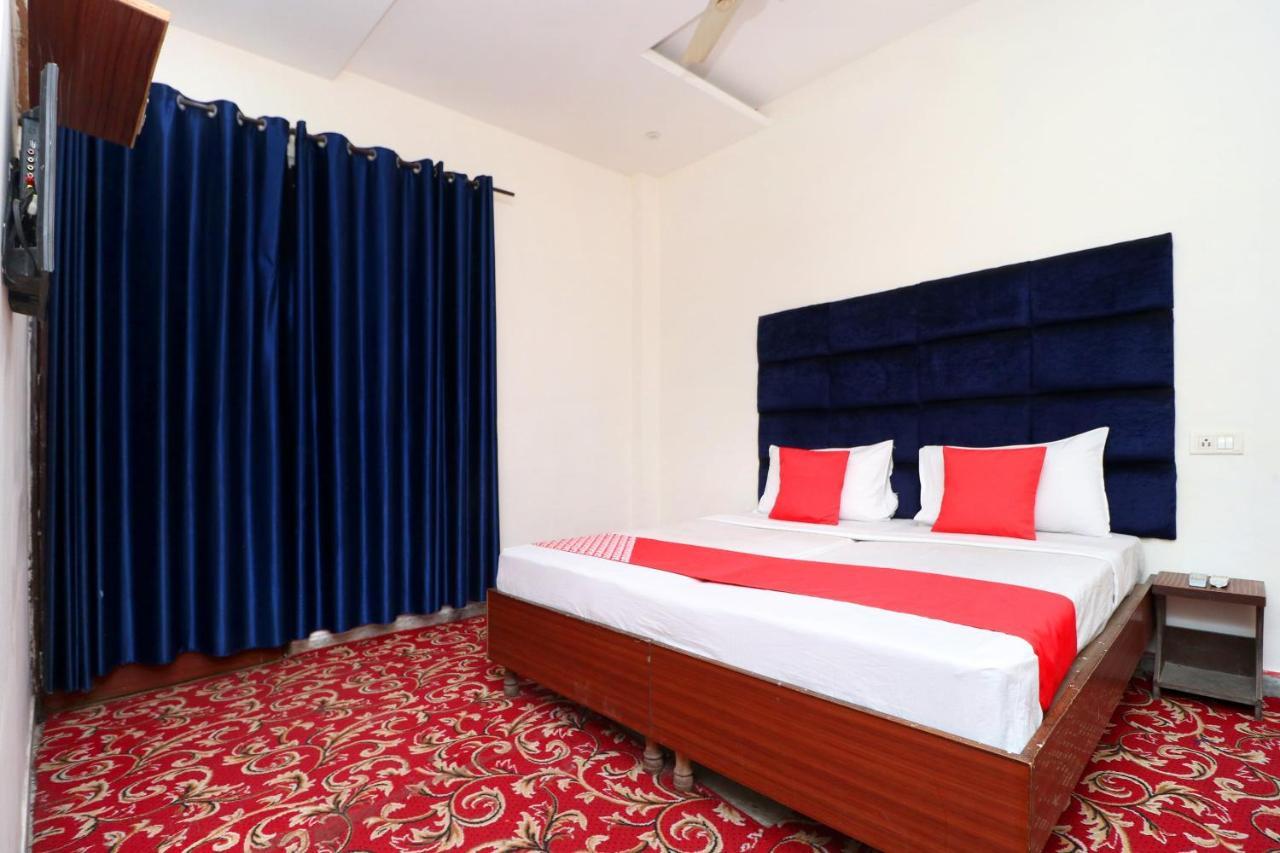 Hotel O Rr Villa Chandīgarh Extérieur photo