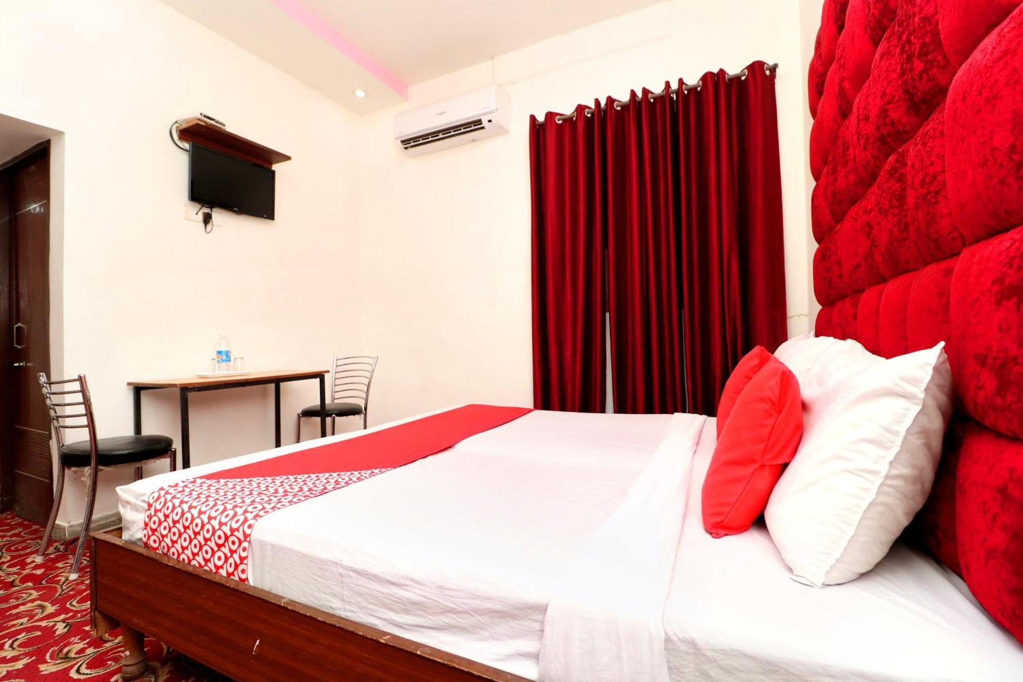 Hotel O Rr Villa Chandīgarh Extérieur photo