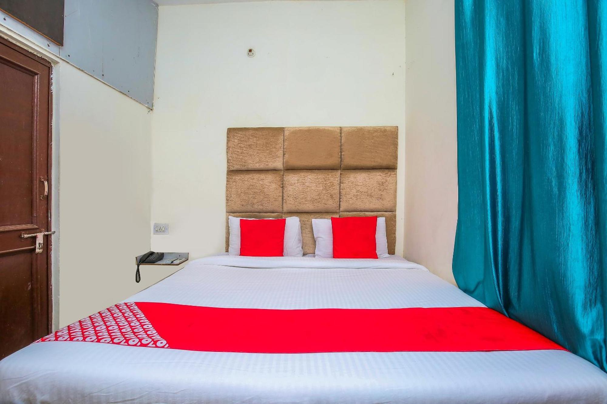 Hotel O Rr Villa Chandīgarh Extérieur photo