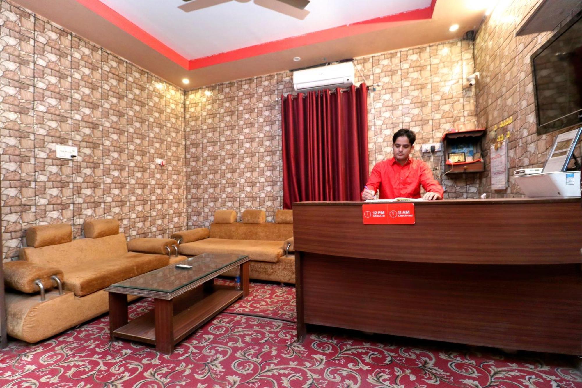 Hotel O Rr Villa Chandīgarh Extérieur photo