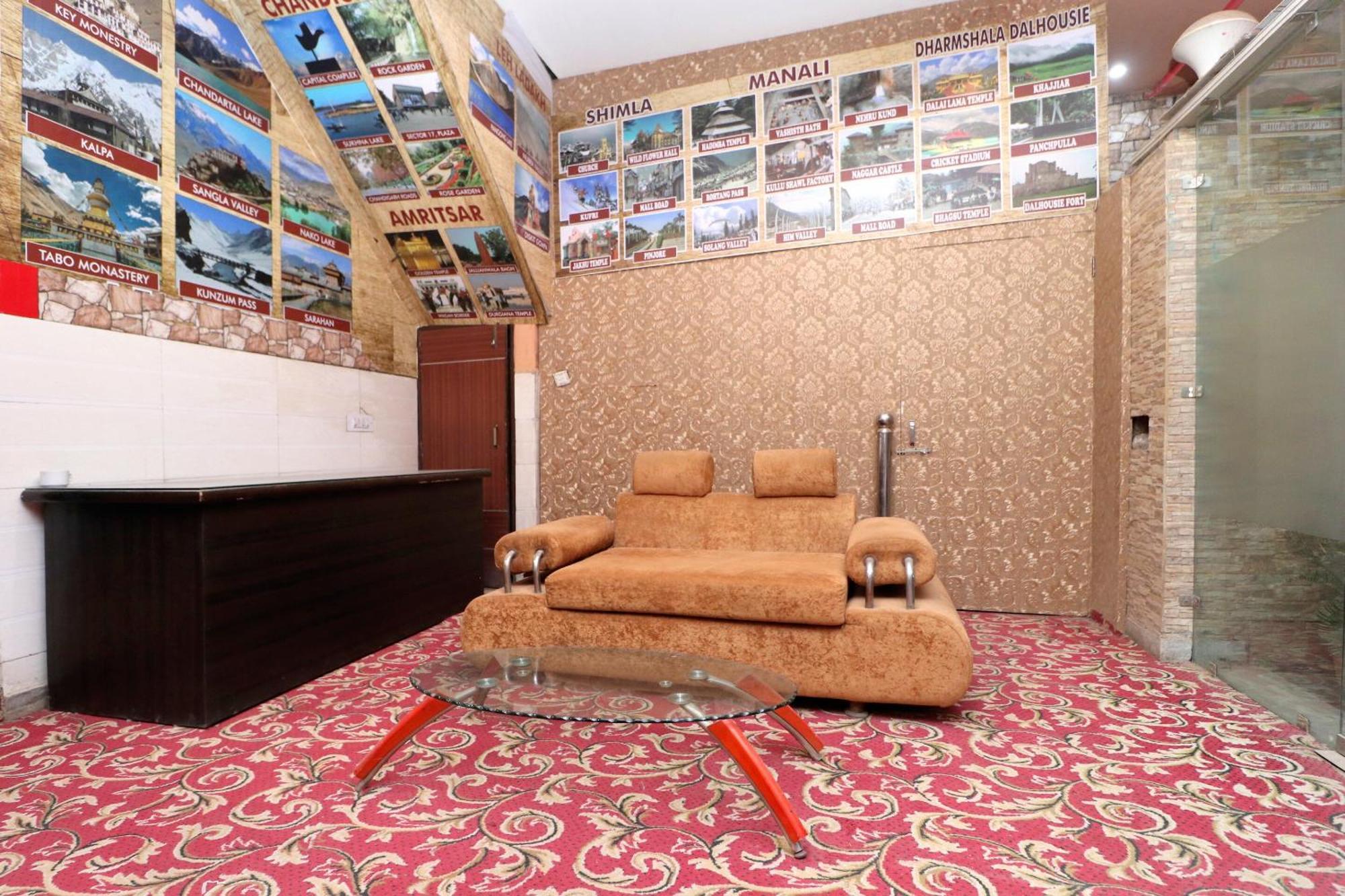 Hotel O Rr Villa Chandīgarh Extérieur photo